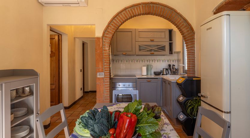 Photo of Wisteria Walk