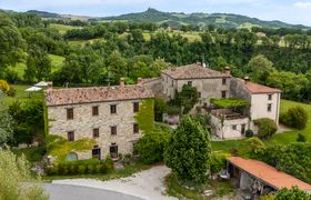 Photo of the-rustic-manor