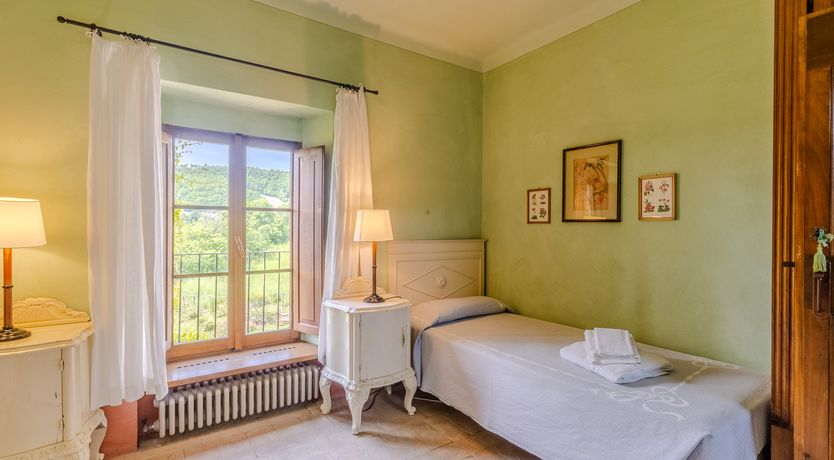 Photo of The Rustic Manor