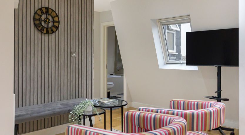 Photo of Quaint Jewel