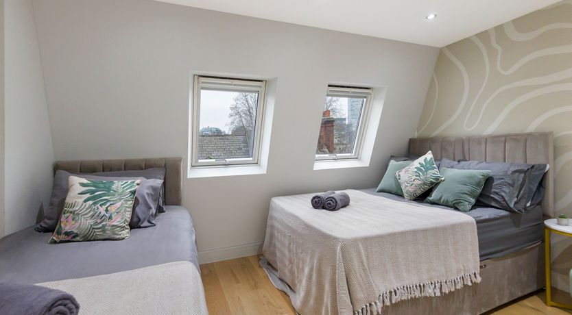 Photo of Quaint Jewel