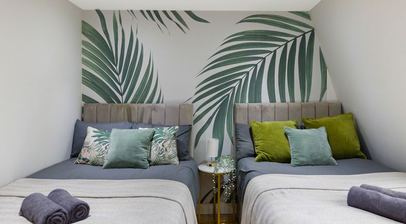 Photo of Quaint Jewel