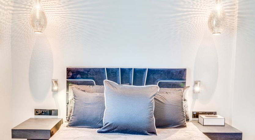 Photo of Notre-Dame's Embrace