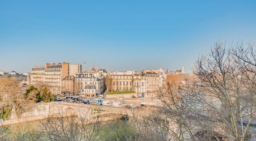 Photo of Notre-Dame's Embrace