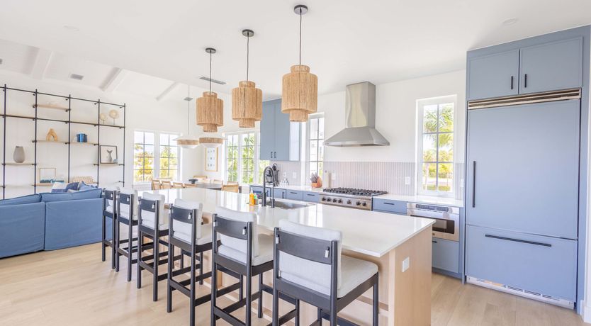 Photo of Island Sophisticate