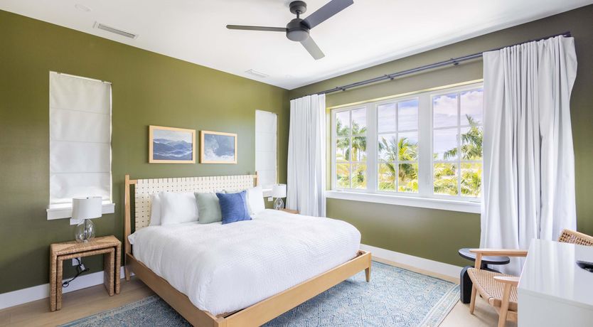 Photo of Island Sophisticate