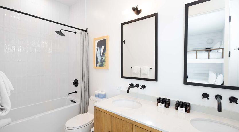 Photo of Island Sophisticate