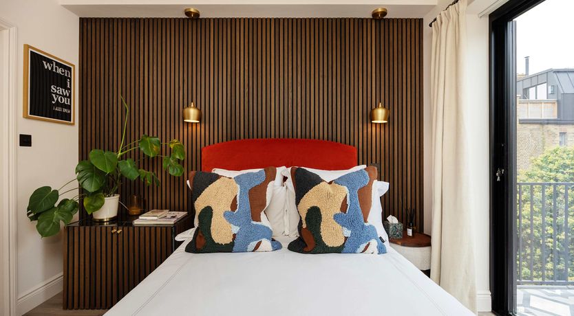 Photo of London Terrace