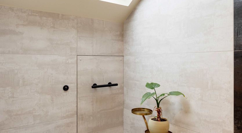 Photo of London Terrace