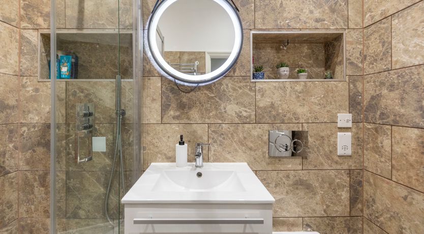 Photo of The Brilliant Avenue