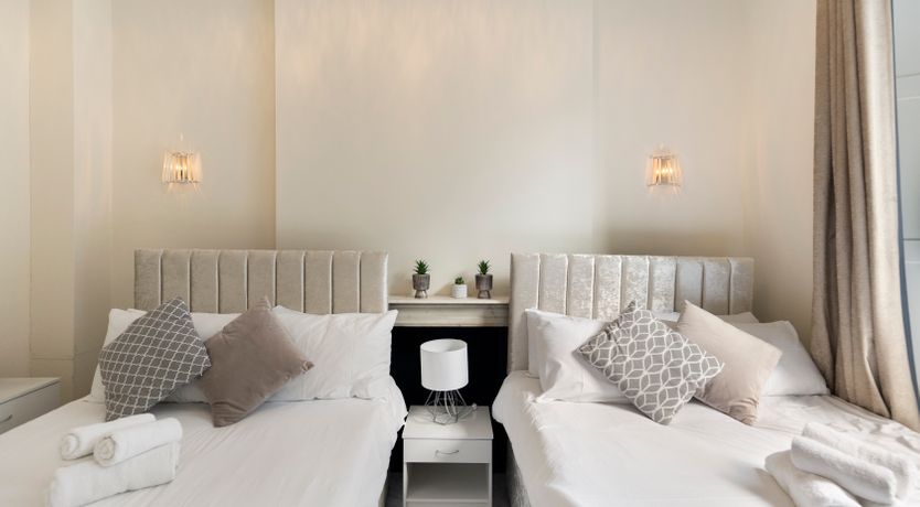 Photo of The Brilliant Avenue