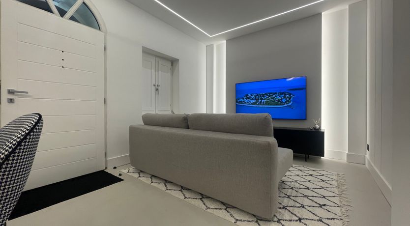 Photo of Quintessential Outlook