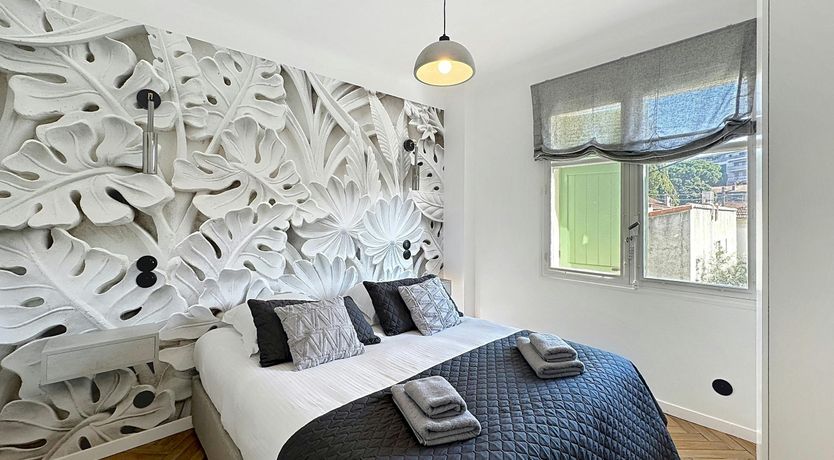 Photo of Côte d'Azur Elegance