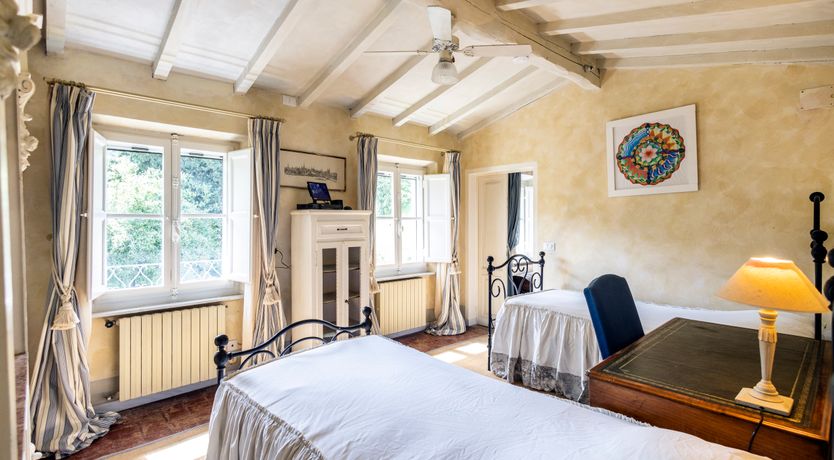 Photo of Botanical Hills