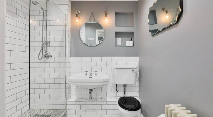 Photo of Jade & Emerald