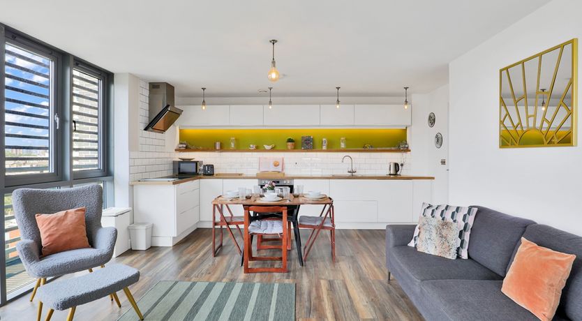 Photo of Jade & Emerald