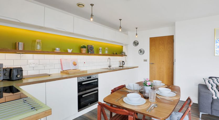 Photo of Jade & Emerald