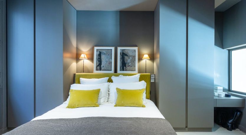 Photo of Dame De Fer