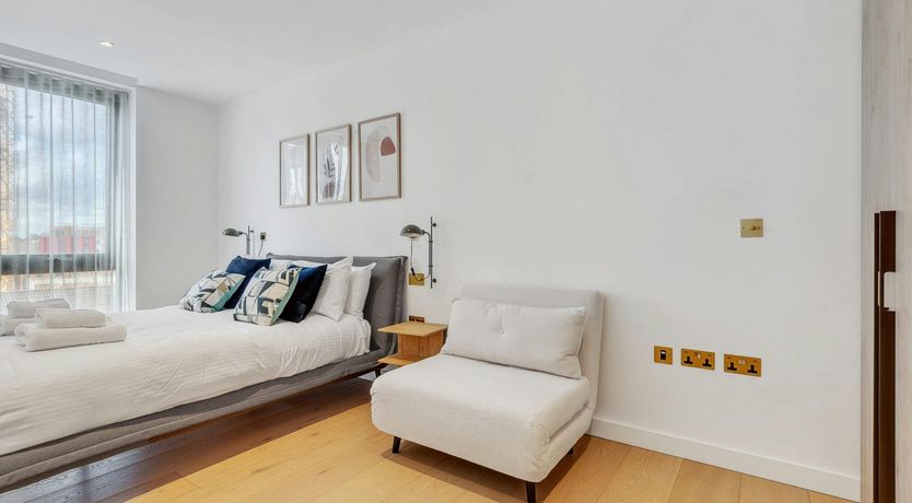 Photo of King's Cross Crown