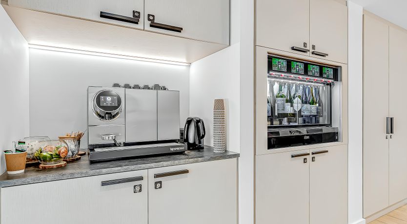 Photo of King's Cross Crown