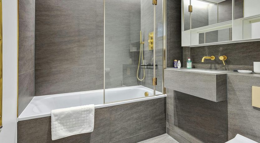 Photo of King's Cross Crown