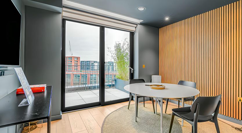 Photo of King's Cross Crown