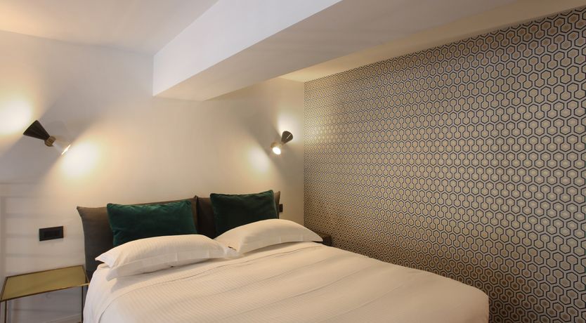 Photo of Sleek Milan