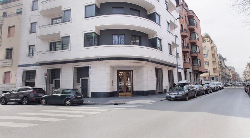 Photo of Sleek Milan