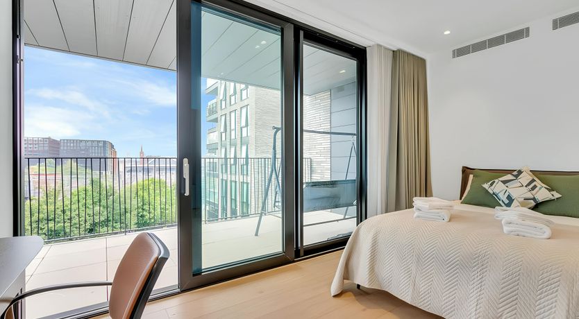 Photo of The Golden Cross