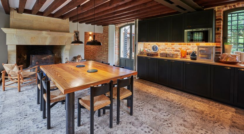 Photo of Manor by the Lake