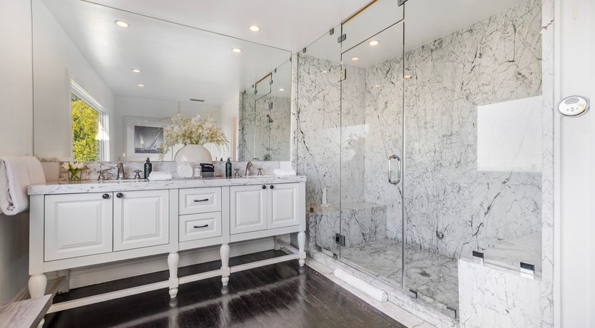 Photo of Hollywood Heights