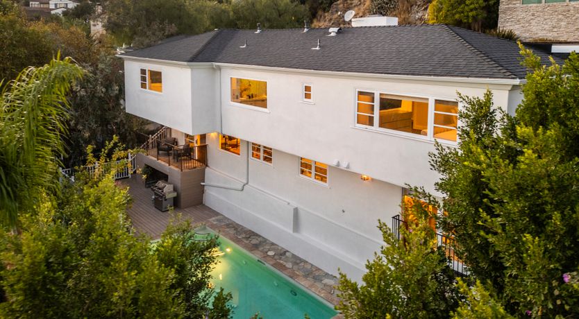 Photo of Hollywood Heights