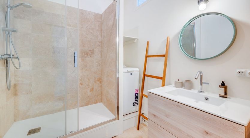 Photo of Dapper Art Deco