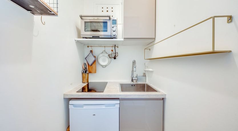 Photo of Dapper Art Deco