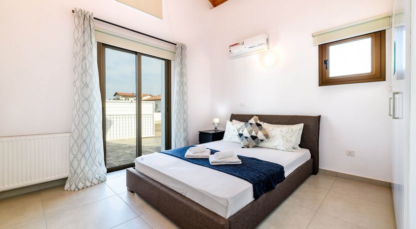 Photo of Sandy Pockets