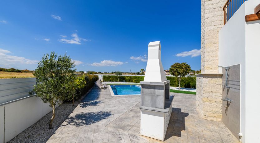 Photo of Sandy Pockets