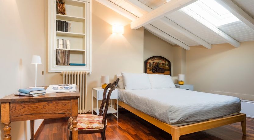 Photo of Golden & Regal