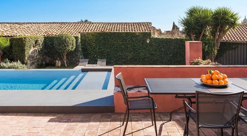 Photo of Golden & Regal