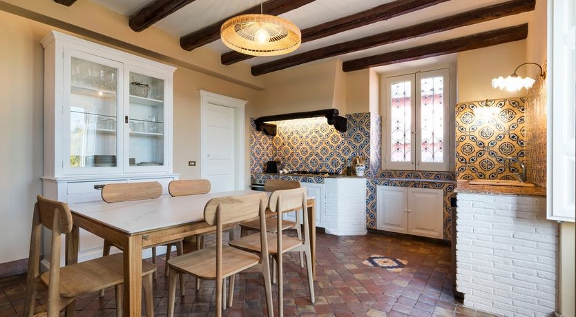 Photo of Golden & Regal