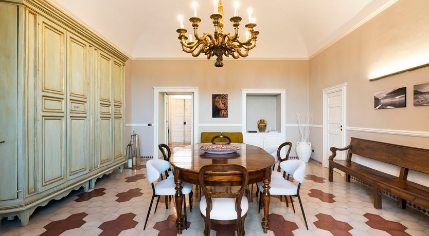 Photo of Golden & Regal