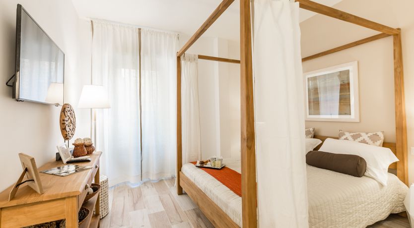 Photo of Violet Heights