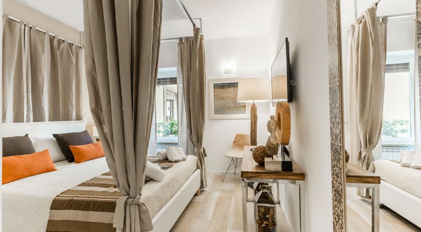 Photo of Violet Heights