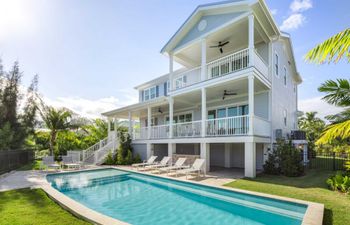 Tranquil Bay Holiday Home
