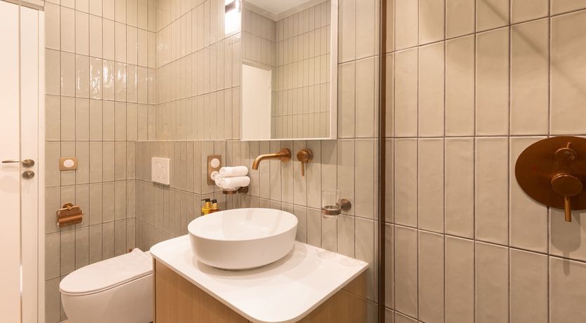 Photo of Parisian Radiance