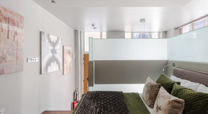 Photo of Pink Portraits