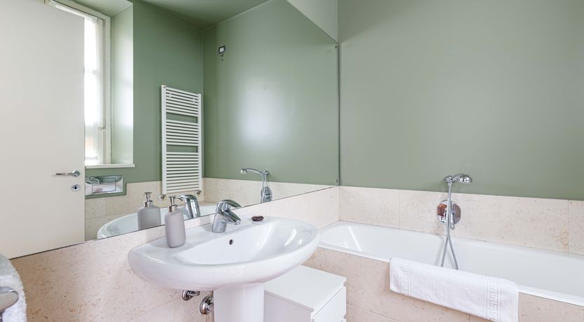 Photo of Navigli Chic