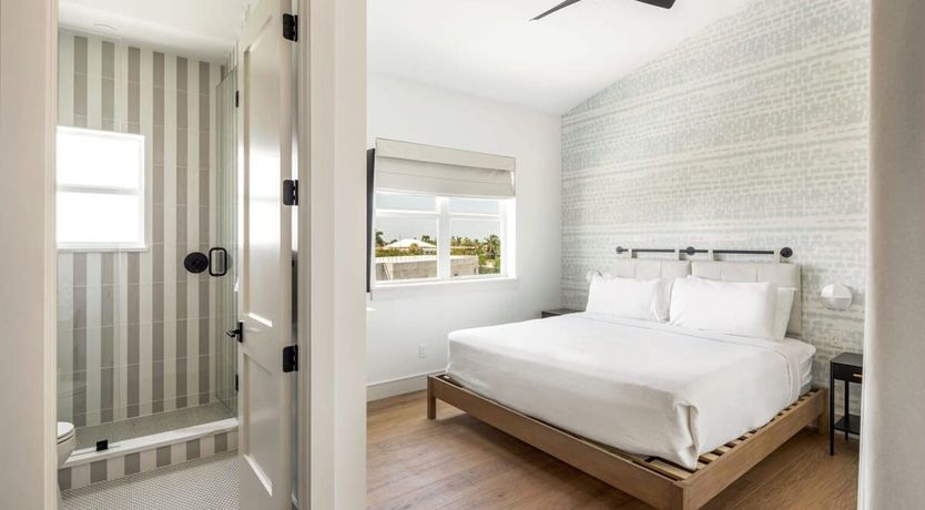 Photo of Paradise Key