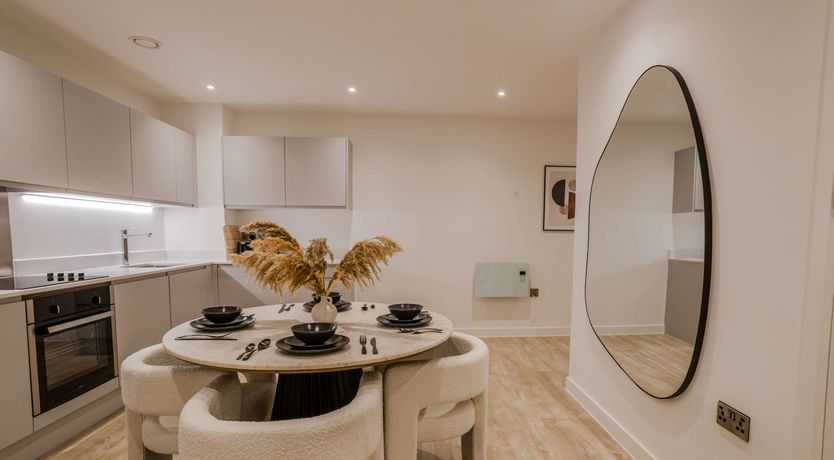 Photo of White Skyline