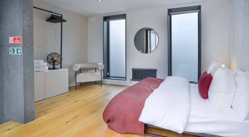 Photo of Skyline Social