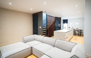 Manchester Modern Holiday Home